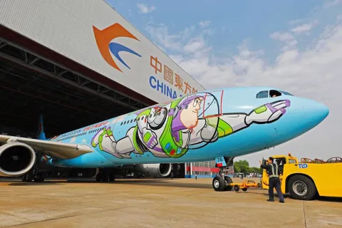 Una aerolínea estrenó un avión inspirado en Toy Story 2SPN2RGUSZBOTDTOWTIP2X5VQU.jpg
