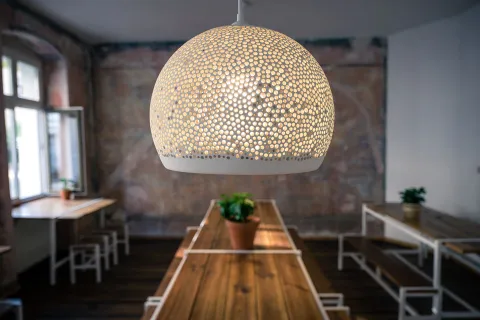 Deco: 10 consejos para elegir las lámparas de tu casa sin gastar mucho 1