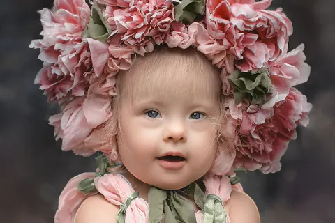 Se hizo viral por las adorables fotos de su hija. “Muchos piensan que los niños con Síndrome de Down son feos y no pueden mostrar sus emociones” Foto: Instagram/@soren_sov