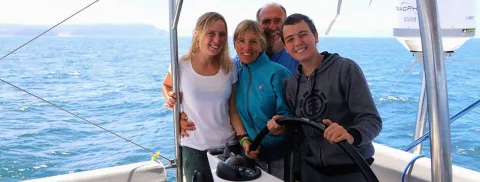 La historia de la familia argentina que dio la vuelta al mundo en velero historia desktop