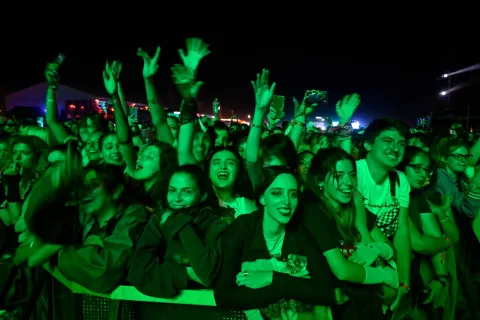 ¿Qué promociones hay disponibles para las entradas del Lollapalooza Argentina 2023? Durante la edición 2022 del Lollapalooza, Machine Gun Kelly conquistó a sus fanáticos argentinos. Foto: Archivo