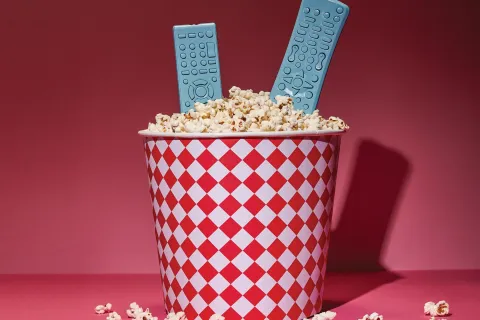 Disney+, Amazon, Netflix, HBO y más. Qué conviene elegir en la guerra del streaming A medida que el índice de encendido de la televisión tradicional sigue bajando, también los usuarios aceptamos el hecho de que vamos a tener más de una suscripción a un canal de streaming.