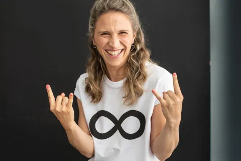 Nadia Di Rado, 34 años, periodista y escritora: "este amor es infinito y trasciende lo terrenal".