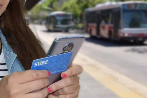 ¿Cuál es el número en WhatsApp de la SUBE? La SUBE ahora tiene WhatsApp. Foto: Archivo LA NACION