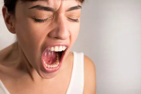 Cuarentena. Aumentaron los casos de violencia de género: ¿cómo crear redes de contención? E5UIHGLOHRGRBGGPXGGSJWBYTI.jpg