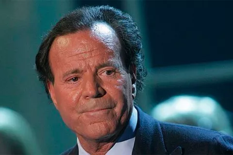 Los 10 mejores memes de Julio Iglesias Los memes de Julio son un clásico que siempre nos hacen reír. Foto: Archivo