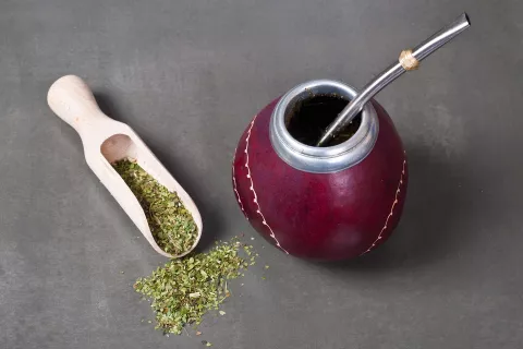 Día del Mate: paso a paso, ¿cómo preparar el mejor mate? EL7ILXJPXBG3TOQKRHBUTPA67U.jpg
