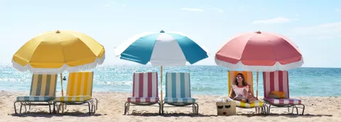 10 lugares imperdibles para conocer en Miami Beach Miami Beach es el barrio más turístico donde el art decó reina en las calles y los colores en la playa