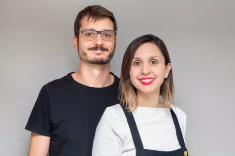 Emprendedores: “Creamos una marca de juguetes en pareja” Laura y Manuel, creadores de Ikitoi.