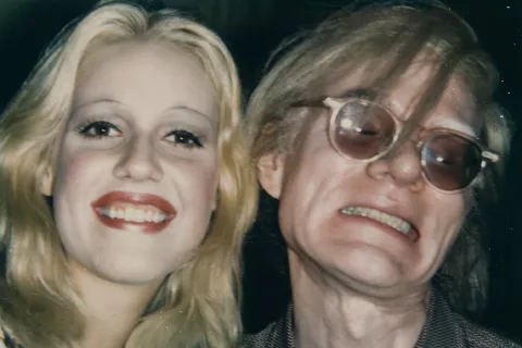 ¿Qué tenés que saber sobre The Andy Warhol Diaries, la nueva docuserie de Netflix? Foto gentileza de Netflix.