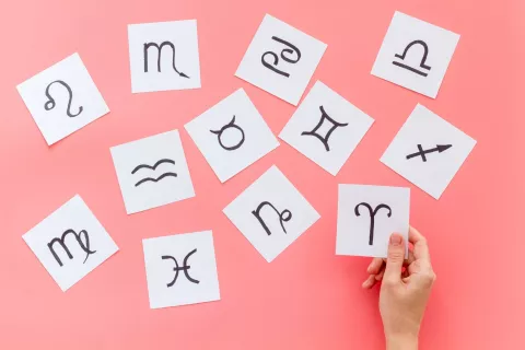 Signo por signo. Qué te depara en febrero de acuerdo a tu horóscopo Horóscopo febrero ¿qué te depara este mes?