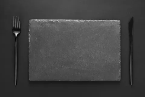 Dark kitchens: sin mozos, mesas ni comensales; un éxito que se disfruta directo en casa R33C3F2JQBFYBOXAPOSIV7D5DY.jpg