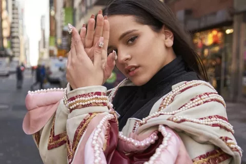 El drástico cambio de look de Rosalía que dejó a sus seguidores sin palabras Rosalía