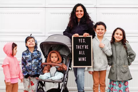 A los 32. Quién es la mexicana que es mamá por 5 e influencer del body positive RRILLY3WORGJHKHYNPAOQUMSOQ.jpg