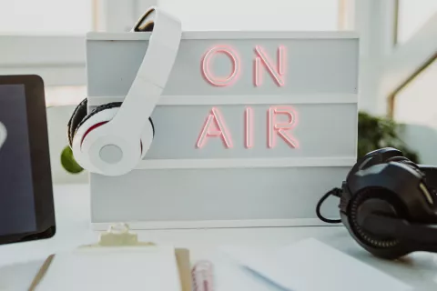Podcast: por qué sumarlo a tu estrategia de comunicación Podcasts, los reyes del contenido.
