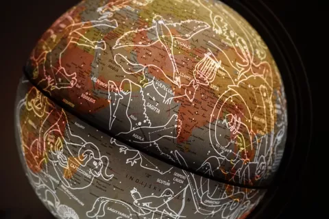 Signo por signo: así será tu 2022 de acuerdo a la astrología occidental Foto: Vedrana Filipovic/Unsplash