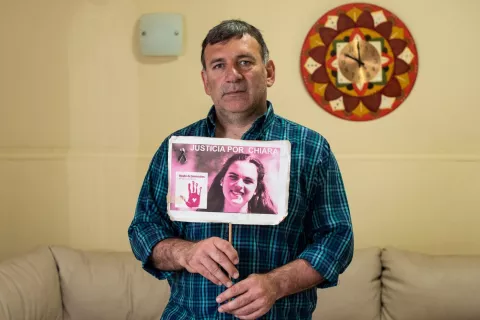 Ni Una Menos: ¿qué pasó con el caso de Chiara Páez, el femicidio que originó la primera marcha? Produccion para un especial sobre femicidios y abusos sexuales contra menores de edad ("Peque–as Inocentes").
Fabio Paez, padre de Chiara Paez, asesinada en 2015 en Rufino, Santa Fe.
20-11-18. Foto: Marcelo Manera