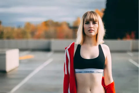 Entrená sin padecer el calor con esta rutina fitness Te pasamos una rutina de fitness para hacer en 30 minutos cuando baja el calor
