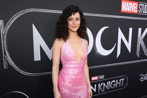May Calamawy: la actriz egipcia-palestina que conquista Marvel y coprotagoniza la nueva serie Moon Knight May Calamawy durante el estreno de Moon Knight en Los Angeles. Foto: Jesse Grant/Getty Images for Disney