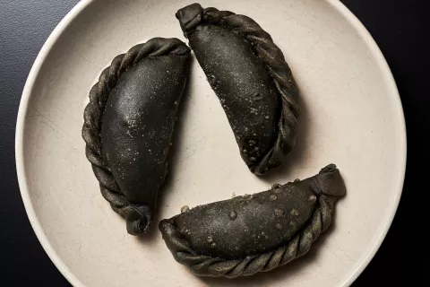 Empanadas: estas son las recetas más raras que podés probar en Buenos Aires 11 empanadas raras que podés probar en Buenos Aires.