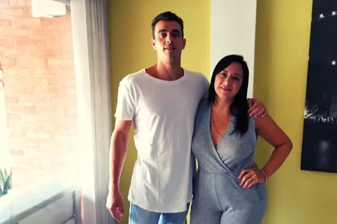 En pareja. Hacen alfajores de arroz y facturan 200 millones al año U6EHSZXTSJHKRG6SUDDAKBYFEQ.jpg