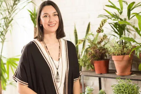 Emprender en pareja: una historia de amor y de negocios exitosa en la moda Romina y su marido Diego crearon Indiastyle hace 16 años, un proyecto que no para de crecer y evolucionar.