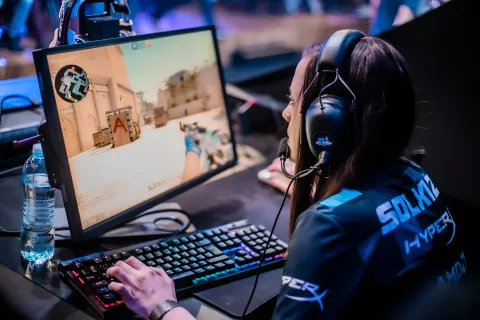 Estas son las gamers argentinas que la están rompiendo a nivel regional Sol Checa, gamer argentina