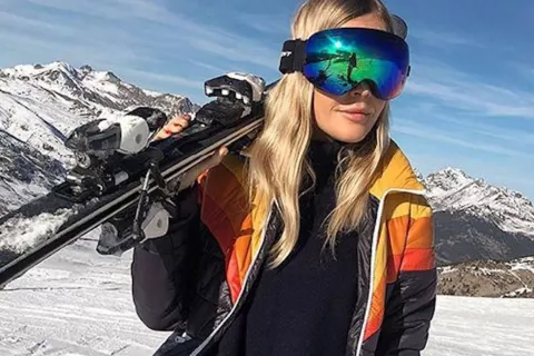 Vacaciones de invierno: los 6 mejores looks para ir a la nieve Tendencias en la moda si vas a esquiar este invierno