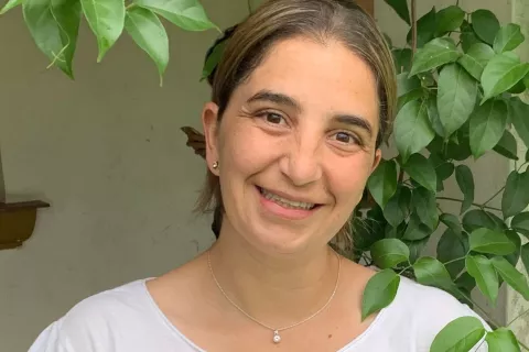 Buscaba una escuela para su hijo y decidió abrir una Montessori en Pilar Lic. Valeria Sen Loyola, puso una escuela Montessori en Pilar.