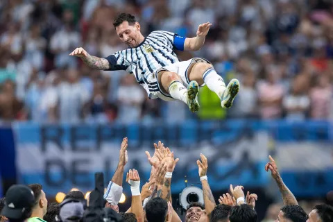 Messi-celebrando.jpg