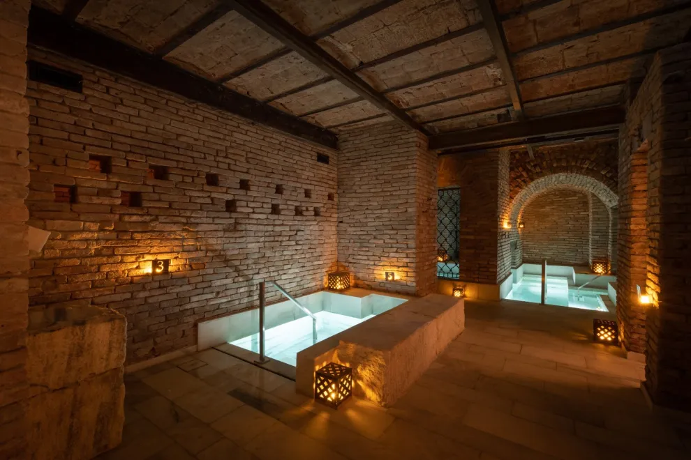 Baños de Azur