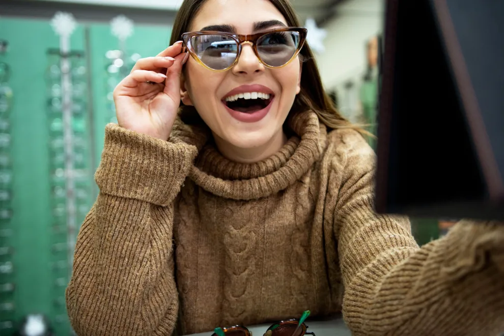 Por qué es importante usar lentes de sol todo el año