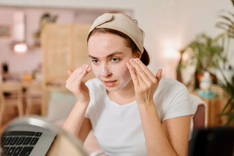 'Beauty burnout': el síndrome que busca tener que vernos siempre bien
