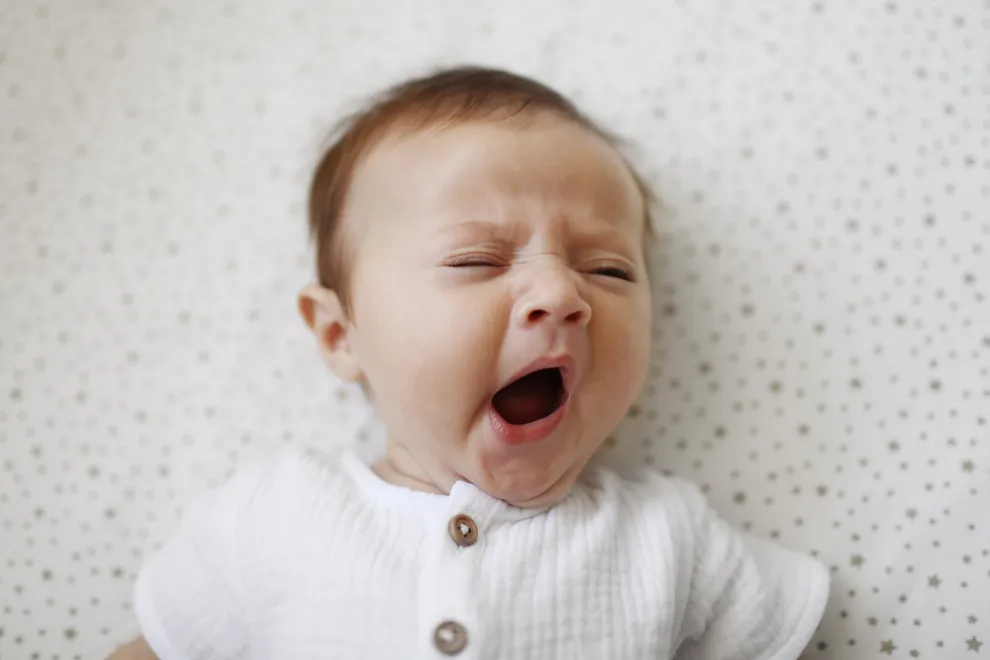 Por qué tu bebé no duerme de noche (y es completamente normal)