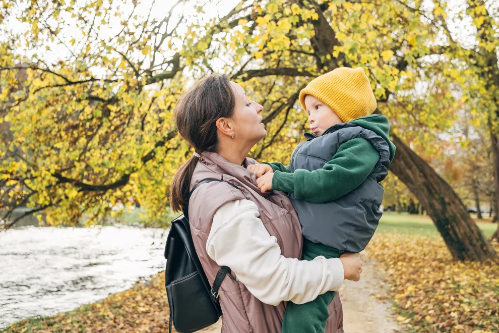 Burn out parental en vacaciones: cómo cuidar tu salud mental en el receso