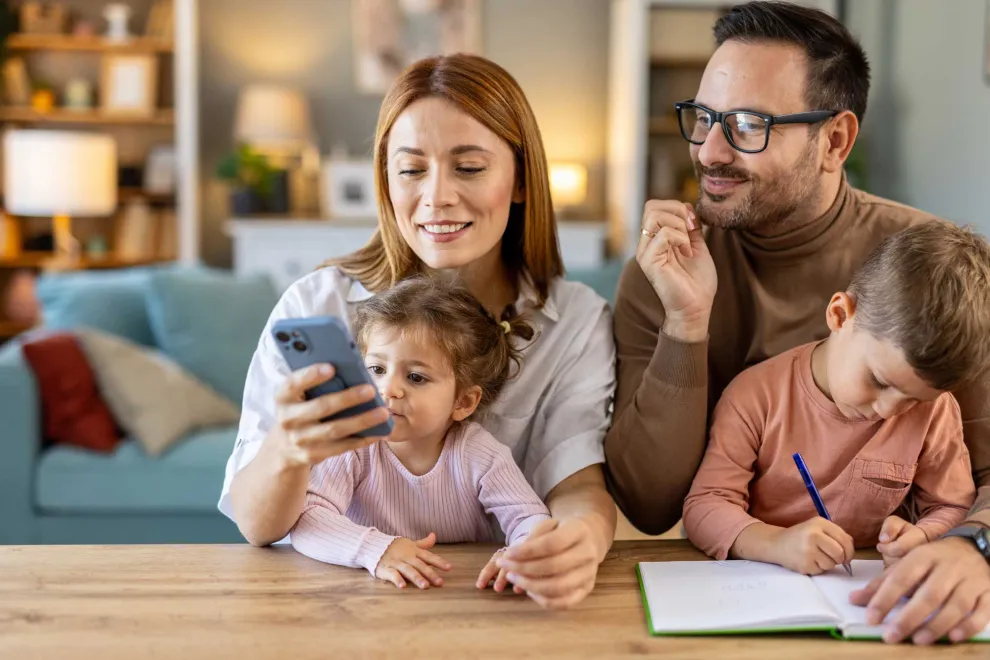 Google lanzó una función mediante IA para producir cuentos infantiles personalizados