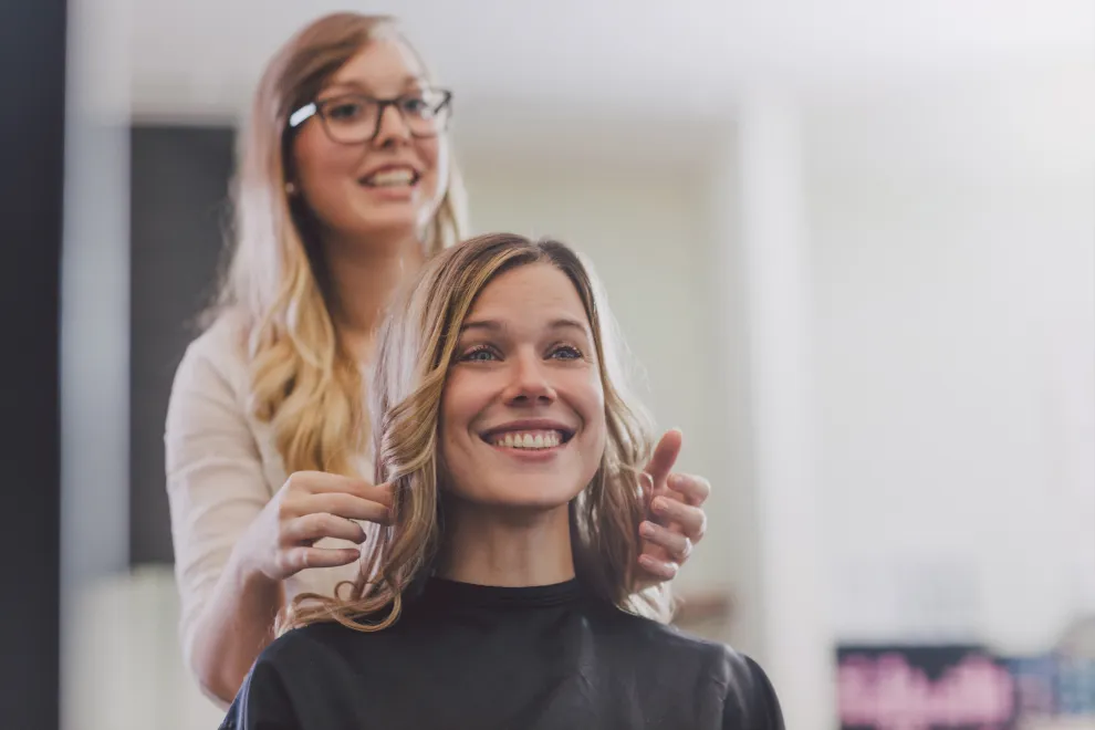 Tendencias de pelo 2026: todo lo que viene en cortes y colores, según un experto