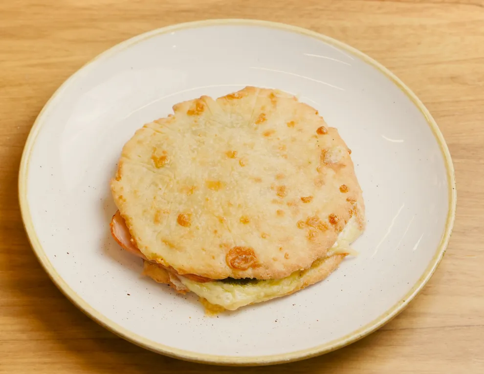 Merienda, un lugar ideal para probar chipás ricos y originales.