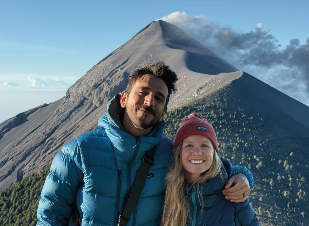Volcán de Fuego en Guatemala: una luna de miel entre erupciones, naturaleza extrema y conexión personal