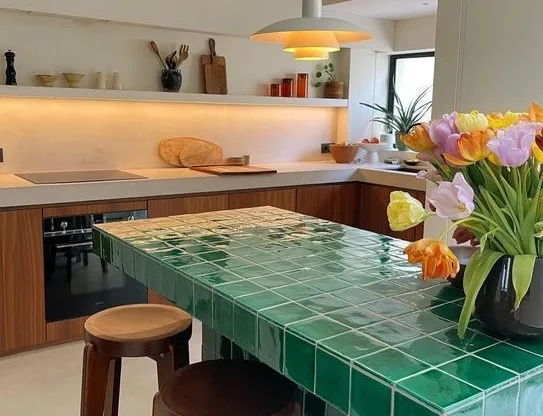 6 claves para diseñar una cocina con identidad propia sin gastar de más