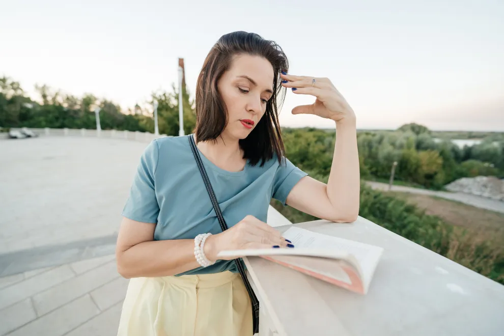 Los mejores libros de poesía escritos por mujeres en 2025: cinco títulos imperdibles (y un bonus track)
