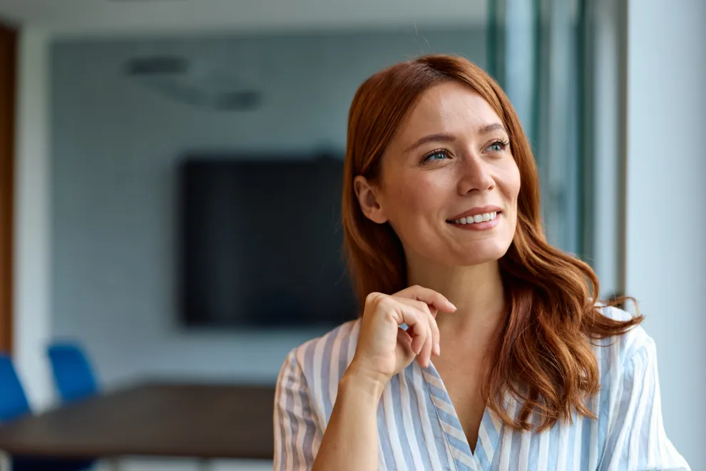 Dejar de exigirle al cuerpo mejora tu salud hormonal en diciembre: microprácticas para lograrlo