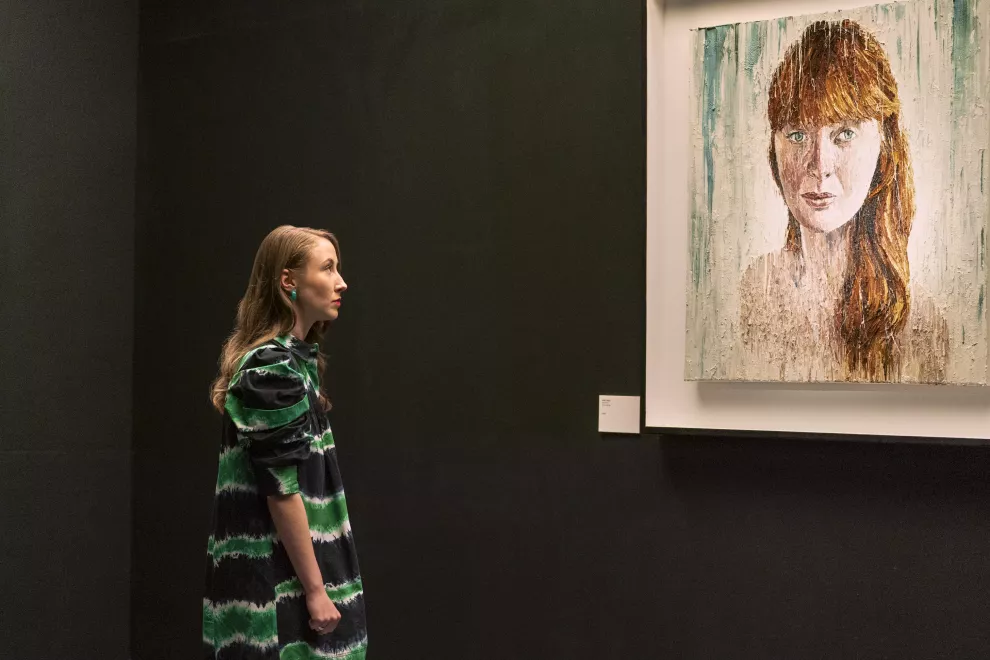Chloe es un thriller repleto de misterio y tensión.
